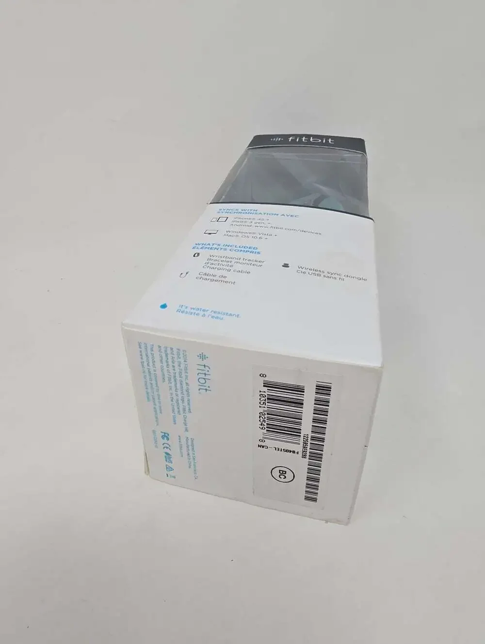 NEW fitbit Charge HR Wristband Wireless Activity Tracker + Heart Rate Large